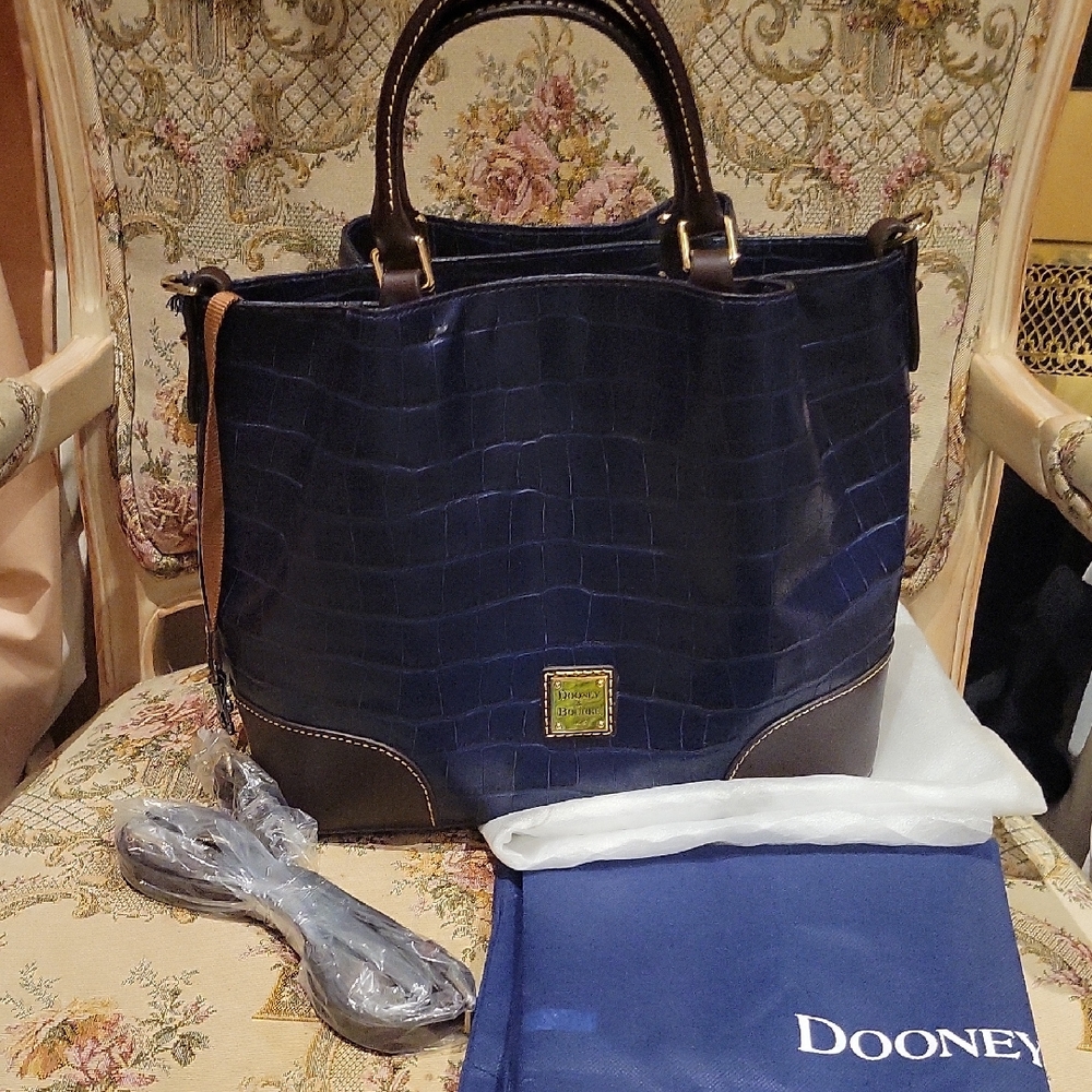 NWT Dooney & Bourke Dark Blue Croc-Embossed Tote